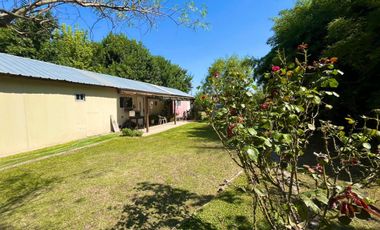 Venta de dos Casas 3 amb y 2 amb lote propio 1.000 mts Exaltación de la Cruz