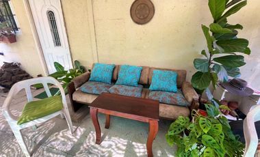 Venta de dos Casas 3 amb y 2 amb lote propio 1.000 mts Exaltación de la Cruz