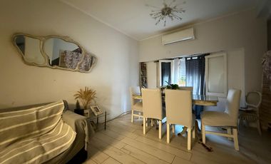 PH cuatro ambientes a la venta en wilde centro