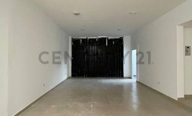 CASA DE 3 PISOS + AZOTEA EN VENTA FRENTE A PARQUE – LOS CEDROS DE VILLA