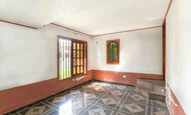 Casa triplex 5 ambientes APTO CRÉDITO temperley