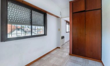 Casa triplex 5 ambientes APTO CRÉDITO temperley