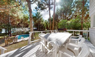 Casa en Venta en Costa Esmeralda, Resicencial I