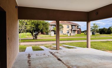 Casa a Estrenar Los Bretes Colón