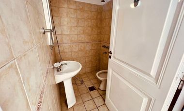 VENTA- Casa Quinta, 3 Dormitorios, 3 Baños, Piscina, a metros de Ruta 9 - Funes