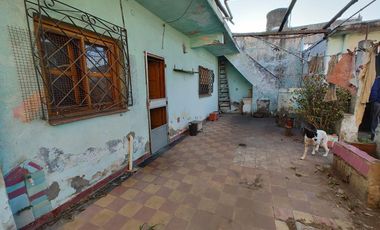 Terreno de 8.66 x 55.00 Acepta Permuta  - Wilde