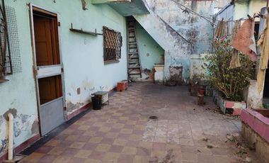 Terreno de 8.66 x 55.00 Acepta Permuta  - Wilde