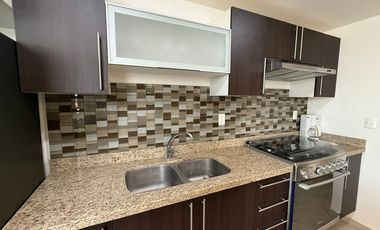 Puerta Real departamento AMUEBLADO 3er piso  cerca de planta Toyota