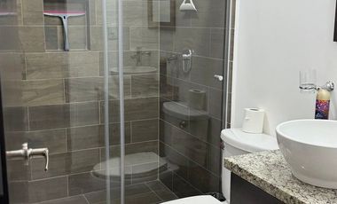 Puerta Real departamento AMUEBLADO 3er piso  cerca de planta Toyota