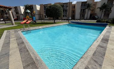 Puerta Real departamento AMUEBLADO 3er piso  cerca de planta Toyota