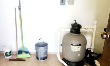 Jardín en renta en Umán, Yuc con piscina y casita de campo.