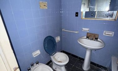 Departamento 4 ambientes para refaccionar en venta