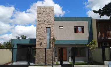 Casa - Countries/B.Cerrado (Ezeiza)