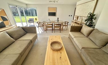 VENTA Casa en Miraflores, Funes Hills