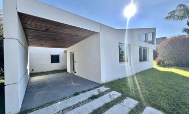 VENTA Casa en Miraflores, Funes Hills