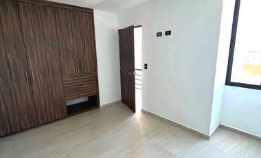 Casa en Venta en San Juan Cuautlancingo, Puebla.