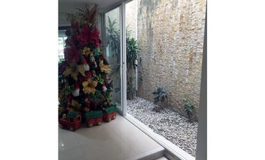 Venta de casa cerca del mar en Santa Marta.