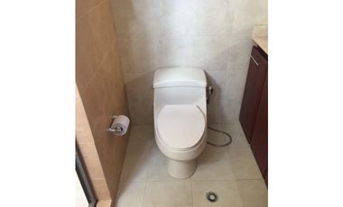 Venta de casa cerca del mar en Santa Marta.
