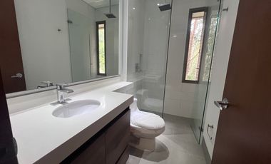 APARTAMENTO EN ARRIENDO UBICADO EN EL POBLADO SECTOR LAS PALMAS