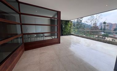 APARTAMENTO EN ARRIENDO UBICADO EN EL POBLADO SECTOR LAS PALMAS