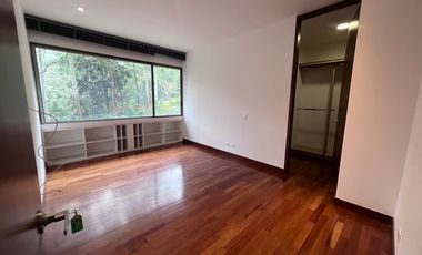 APARTAMENTO EN ARRIENDO UBICADO EN EL POBLADO SECTOR LAS PALMAS