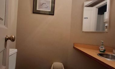 VENTA Propiedad para uso profesional o inversión. Consultorios / oficinas