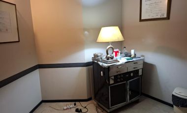 VENTA Propiedad para uso profesional o inversión. Consultorios / oficinas