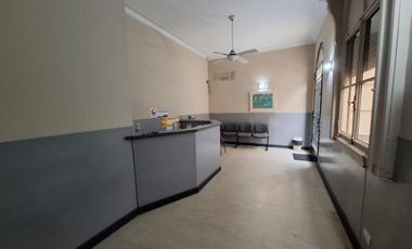 VENTA Propiedad para uso profesional o inversión. Consultorios / oficinas