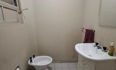 VENTA Propiedad para uso profesional o inversión. Consultorios / oficinas