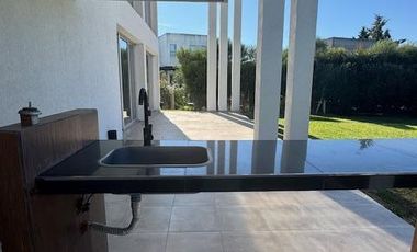 APTA CREDITO Casa - Fincas de Iraola II