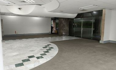 Estupendo Local Comercial en Renta