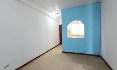 depto 3amb sobre avenida zona comercial