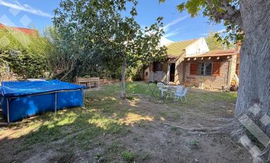 VENTA CASA 4 DORM. RIO SENGUER AL 800. ZONA PASEO COSTERO. NEUQUEN CAPITAL