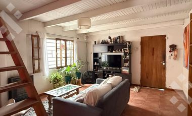 VENTA CASA 4 DORM. RIO SENGUER AL 800. ZONA PASEO COSTERO. NEUQUEN CAPITAL