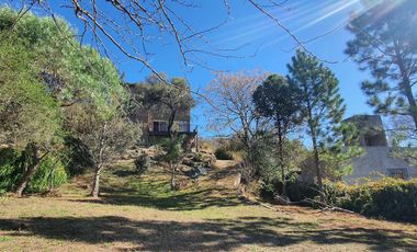 SE VENDE casa en Villa Santa Cruz del Lago! Barrio con seguridad!!!