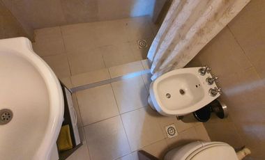 SE VENDE casa en Villa Santa Cruz del Lago! Barrio con seguridad!!!