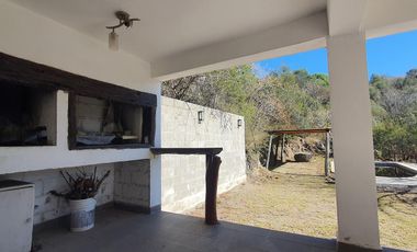 SE VENDE casa en Villa Santa Cruz del Lago! Barrio con seguridad!!!