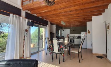 SE VENDE casa en Villa Santa Cruz del Lago! Barrio con seguridad!!!