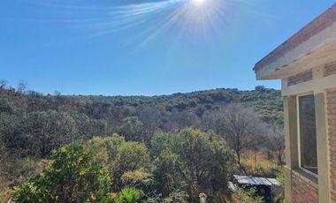 SE VENDE casa en Villa Santa Cruz del Lago! Barrio con seguridad!!!