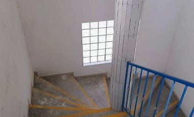 RENTA LOCAL PLANTA ALTA EN AVE MERIDA 2000