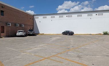 RENTA LOCAL PLANTA ALTA EN AVE MERIDA 2000