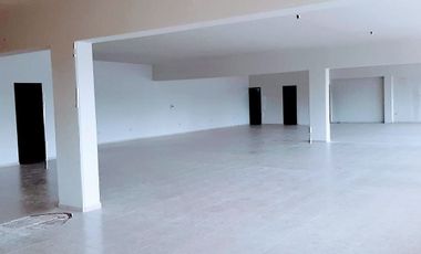 RENTA LOCAL PLANTA BAJA EN AVE MERIDA 2000