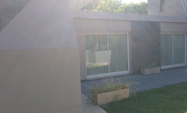 Casa - Parque Las Naciones