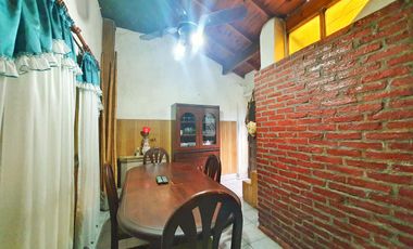 VENTA CASA C/GALPON 3 AMB 277 M2  COCHERA JARDÍN VALENTIN ALSINA