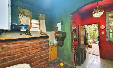 VENTA CASA C/GALPON 3 AMB 277 M2  COCHERA JARDÍN VALENTIN ALSINA