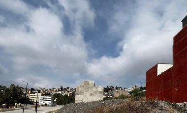 Venta de Terreno en Lomas de Valle Dorado