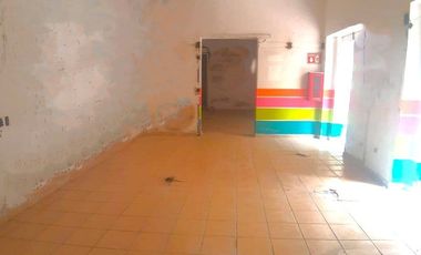 VENTA DE PLAZA COMERCIAL