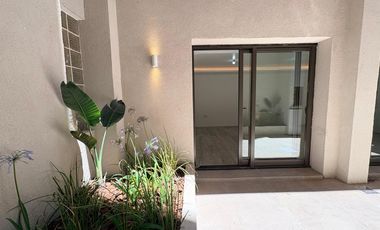 - VENTA CASA TRES DORMITORIOS CON PATIO -