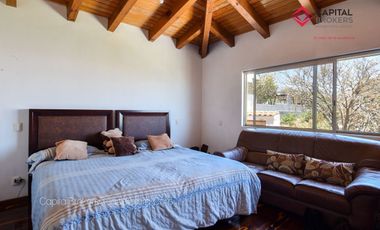 Casa en Venta o Renta en El Palomar de Lujo en privada de 4 casas en el Sur .