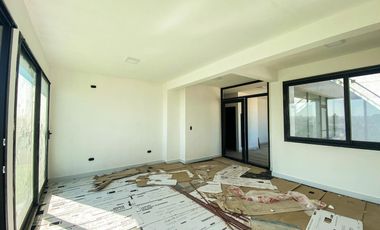 VENTA DEPARTAMENTO 4 AMB 167 M2 SUM VALENTIN ALSINA